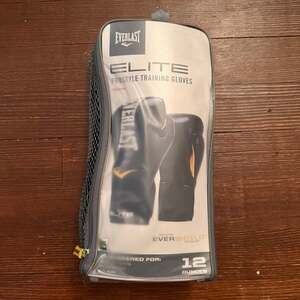 Everlast Elite Pro Style Training Boxing Gloves Size 14 Ounces- Black- Brand New